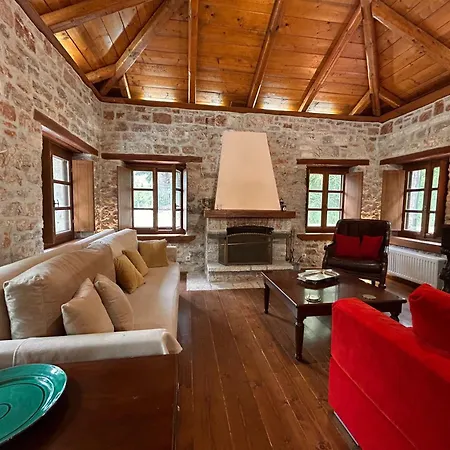 Villa Acroria In *