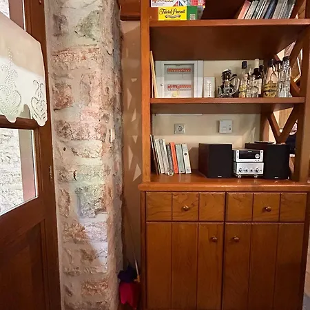 Villa Acroria In Karpenísion