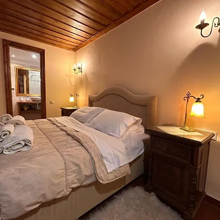 Villa Acroria In Karpenísion