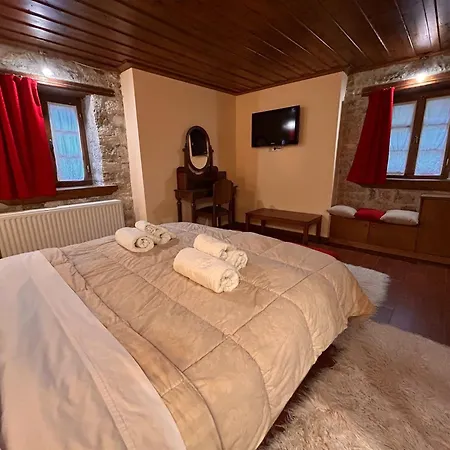 Acroria In * Karpenísion